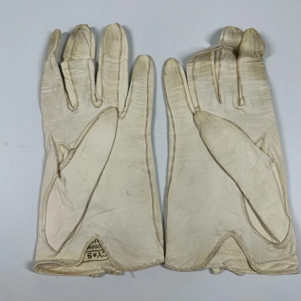 Macy's Marchioness Gloves Ivory Washable Leather Made in Italy Bow Womens Size 7